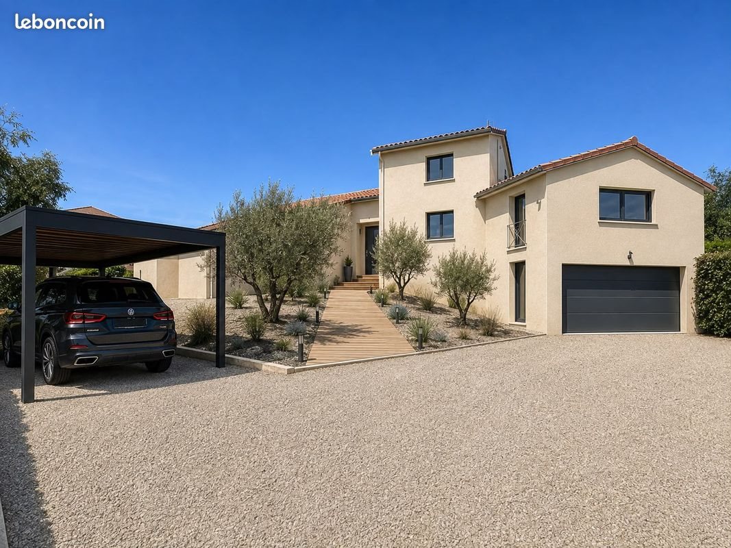 Maison à vendre, 190m², Saint-Genest-Lerpt