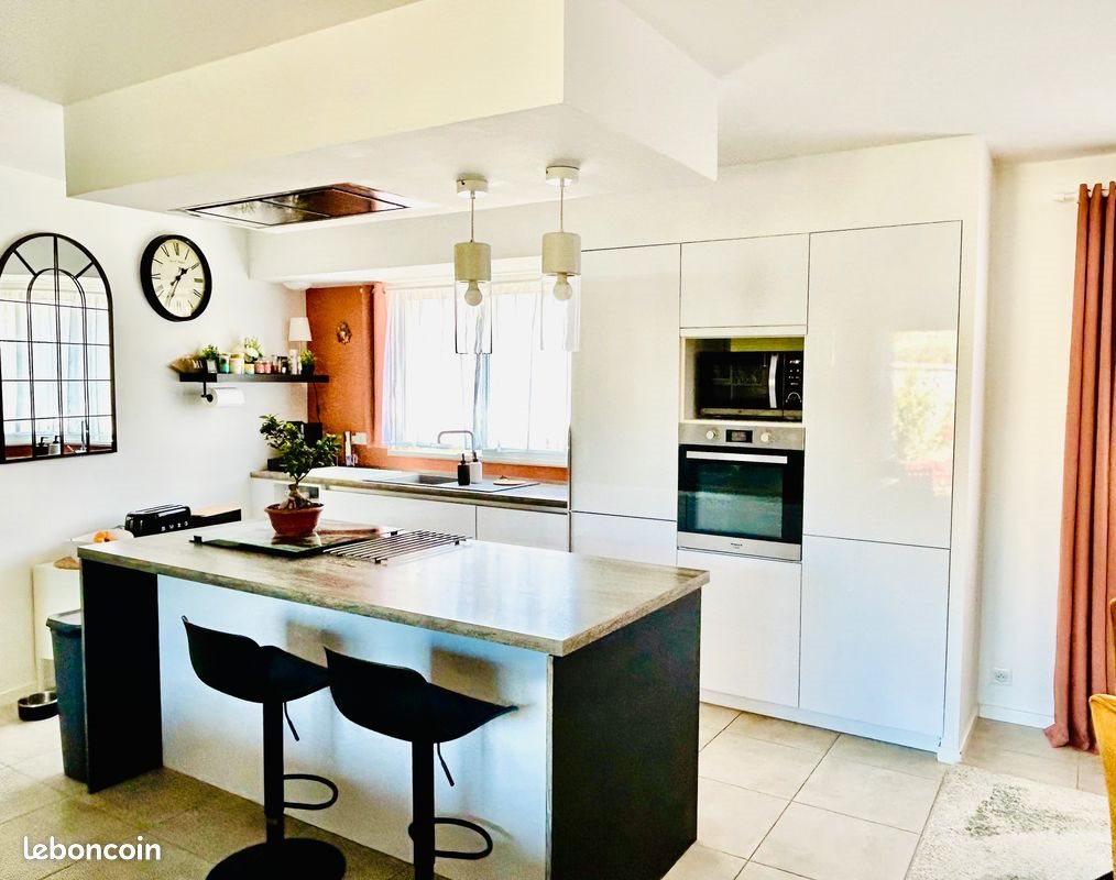 Maison à vendre, 120m², Saint-Laurent-d'Aigouze