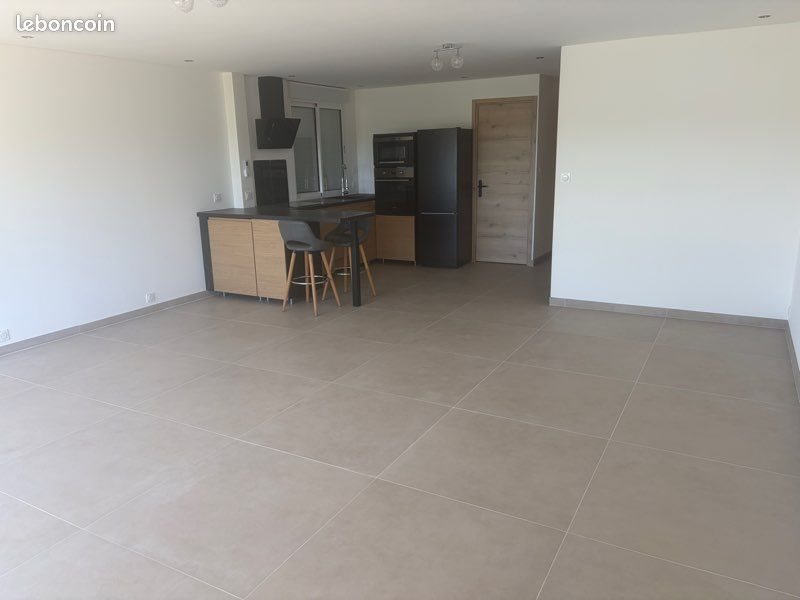 Maison à louer, 61m², Berre-l'Etang