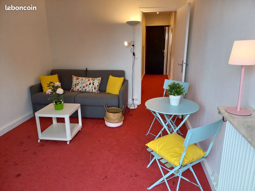 Appartement à louer, 21m², Sèvres