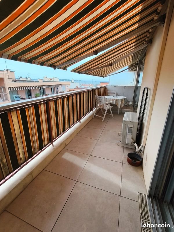 Appartement à louer, 40m², Vallauris