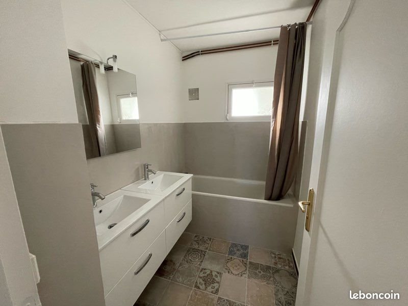 Appartement à louer, 74m², Bordeaux