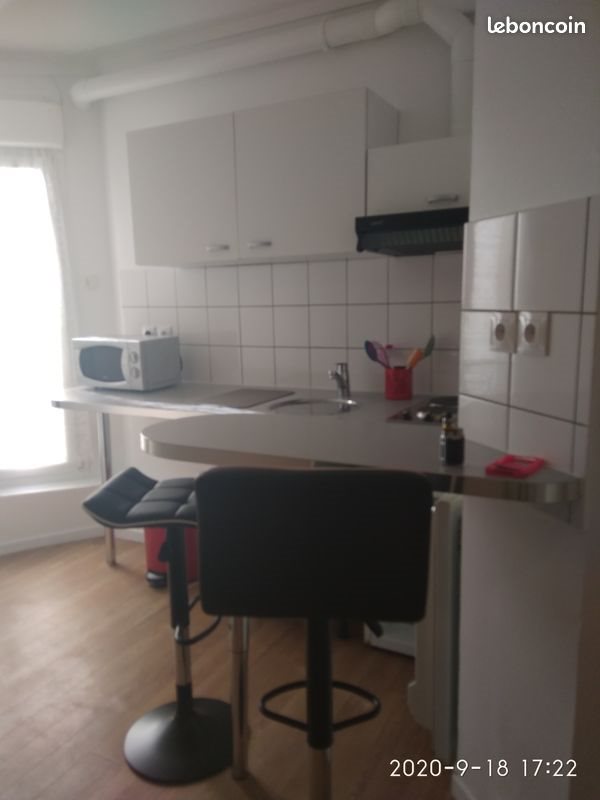 Appartement à louer, 17m², Paris 11ème