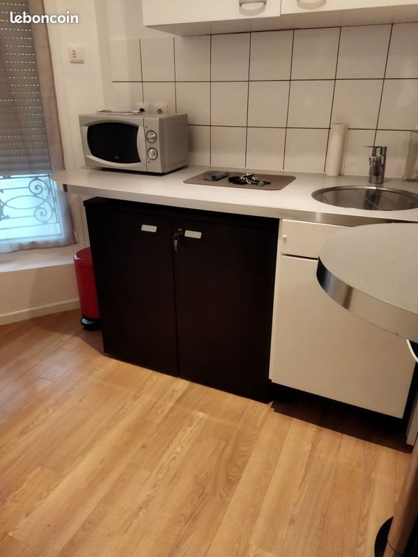 Appartement à louer, 17m², Paris 11ème