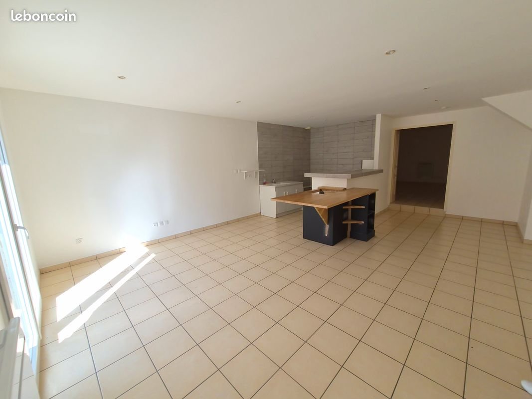 Appartement à louer, 90m², Les Roches-de-Condrieu