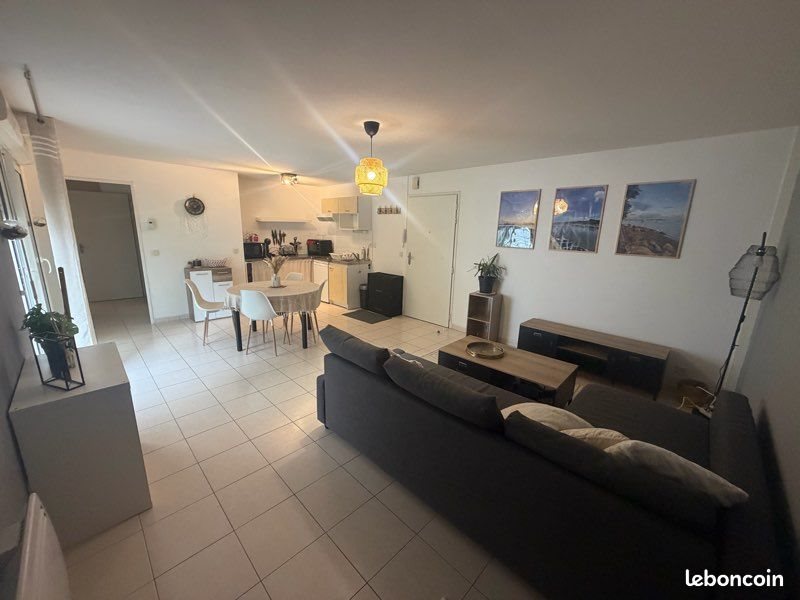 Appartement à louer, 48m², Treffléan