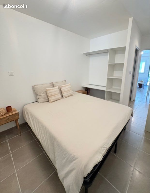 Appartement à louer, 28m², Châteaurenard