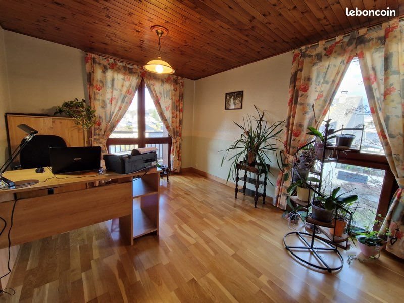 Maison à vendre, 247m², Égletons
