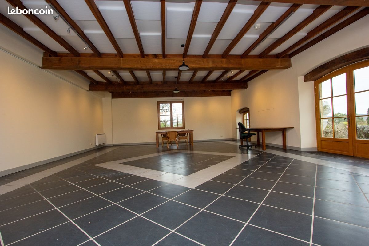 Maison à vendre, 600m², Saint-Lanne