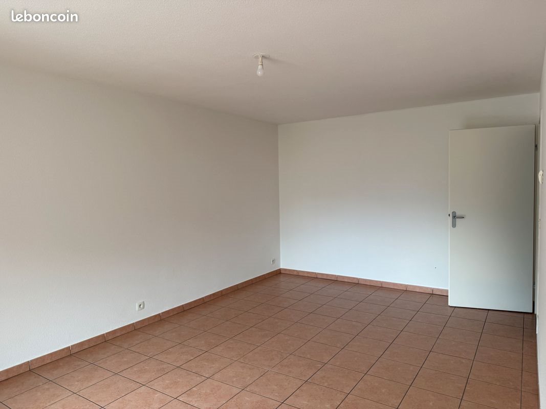 Appartement à louer, 48m², Cluses