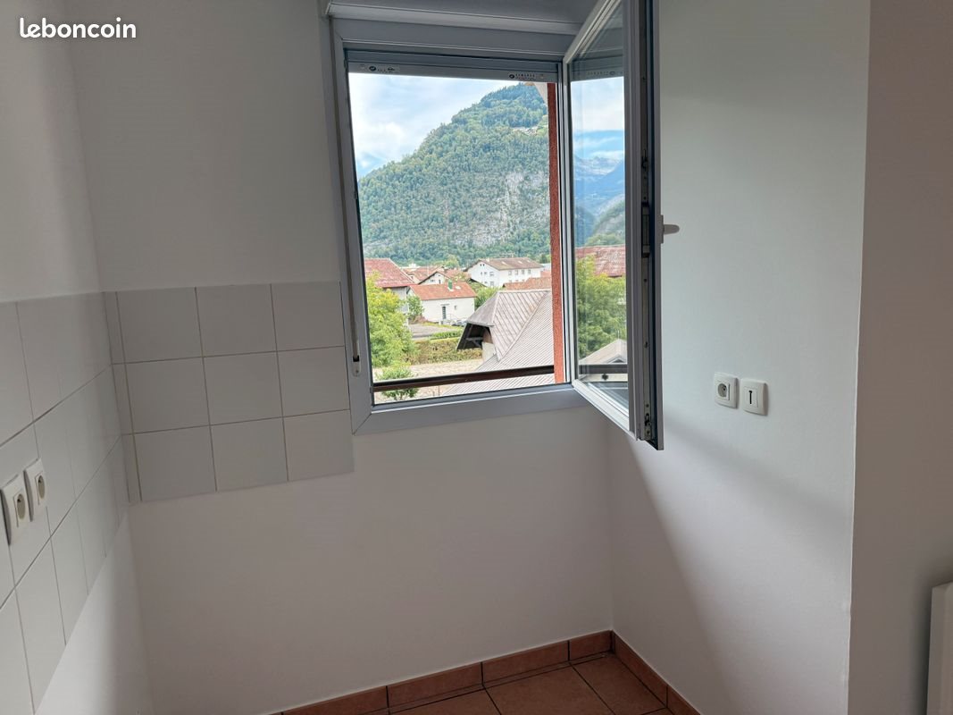 Appartement à louer, 48m², Cluses