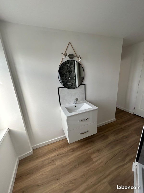 Appartement à louer, 22m², La Roche-Jaudy