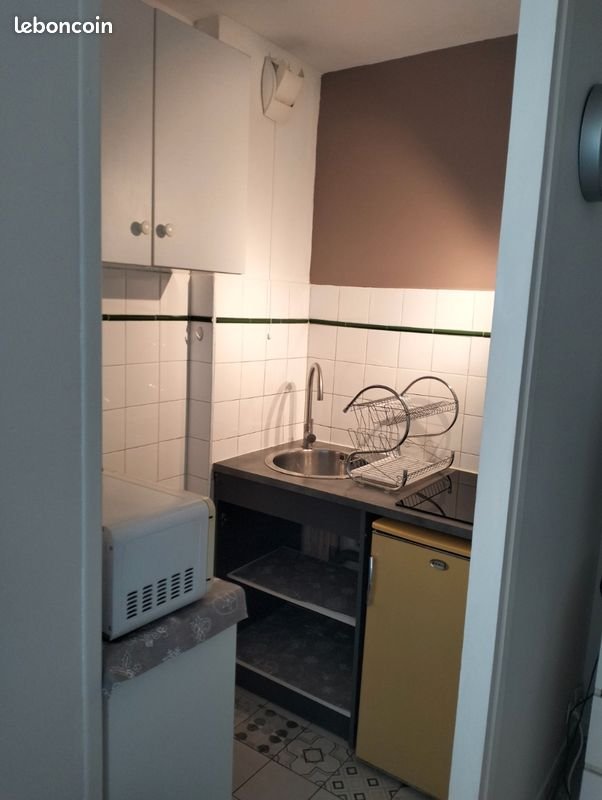 Appartement à louer, 21m², Nîmes