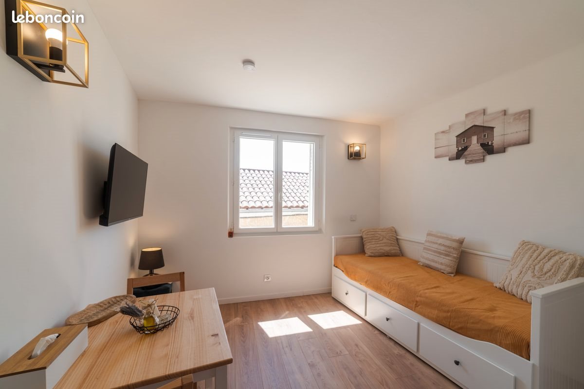 Appartement à louer, 20m², Gréoux-les-Bains