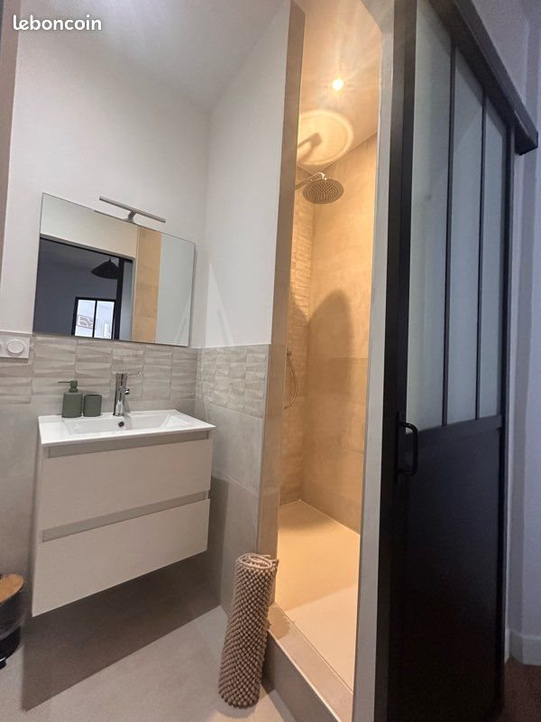 Appartement à louer, 35m², Orange
