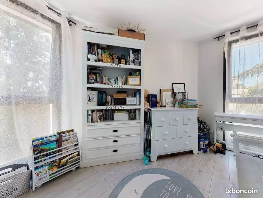 Appartement à louer, 78m², Nanterre