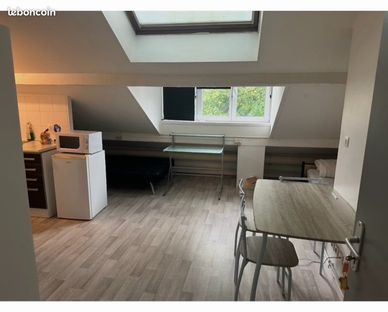 Appartement à louer, 17m², Saint-Julien-les-Villas