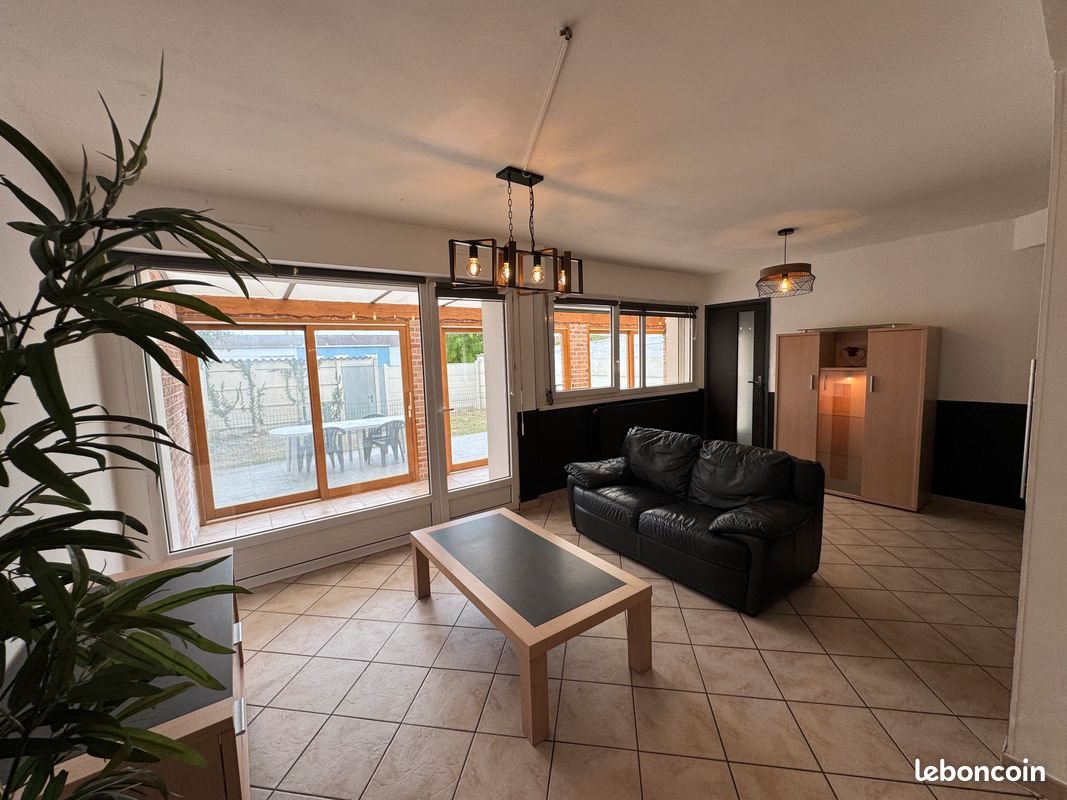 Maison à louer, 100m², Beuvrages