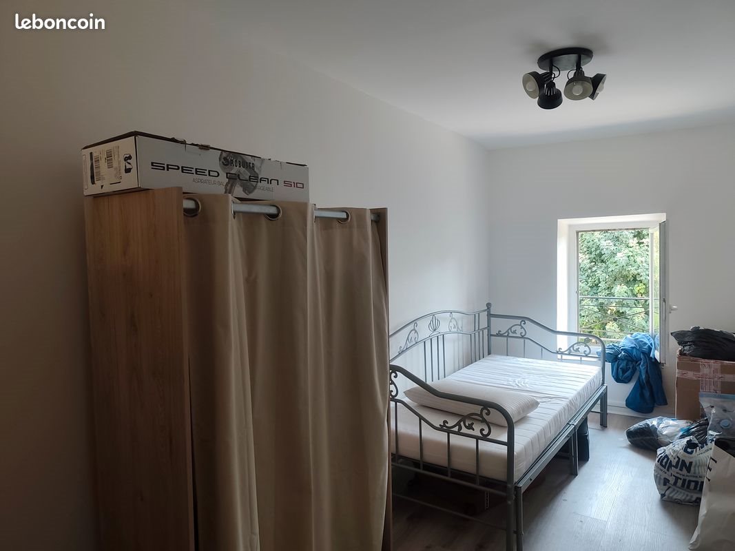 Appartement à louer, 20m², Crécy-la-Chapelle