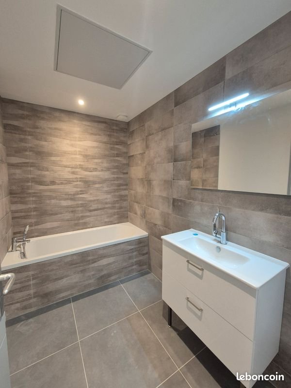 Maison à vendre, 77m², Ambérieux-en-Dombes