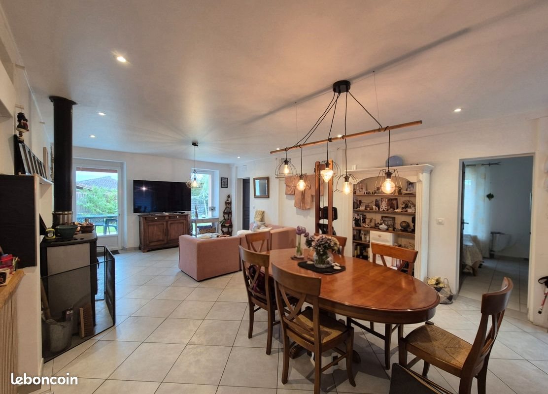 Maison à vendre, 300m², Saubusse