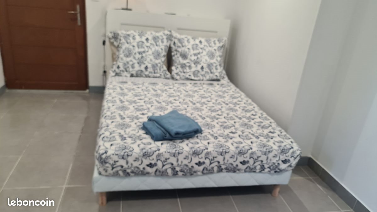 Appartement à louer, 19m², Arles