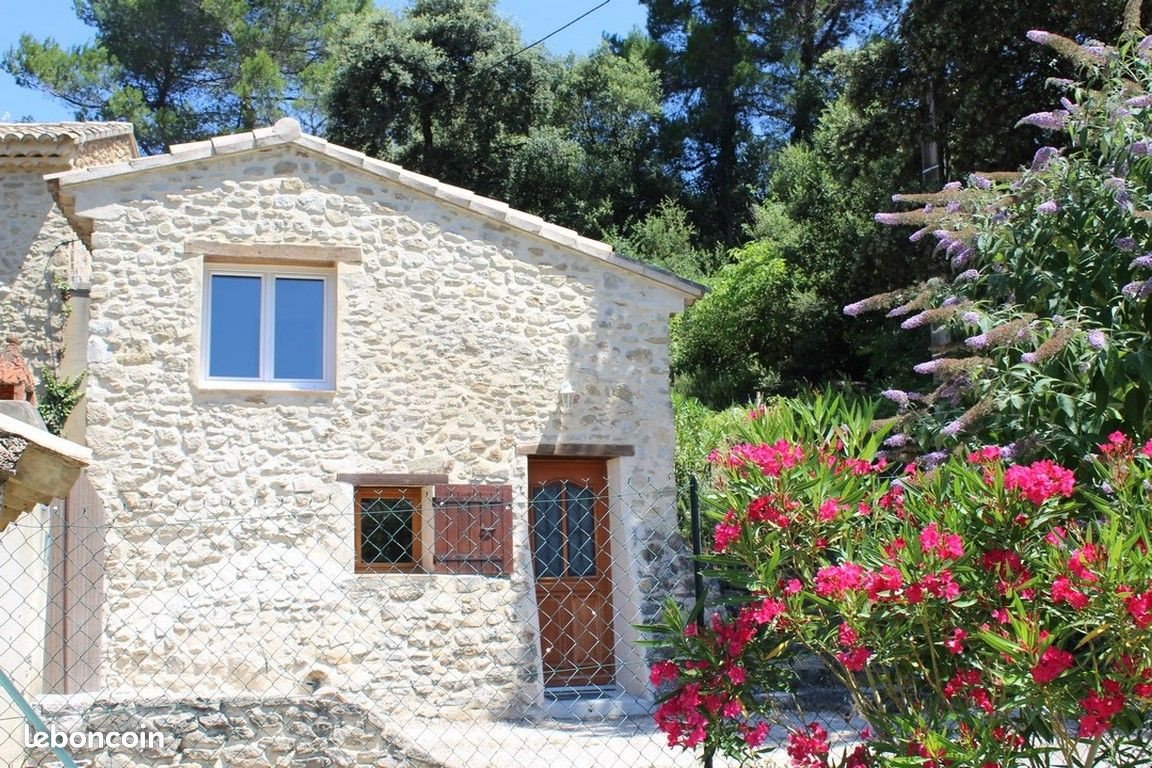 Appartement à louer, 35m², Vaison-la-Romaine