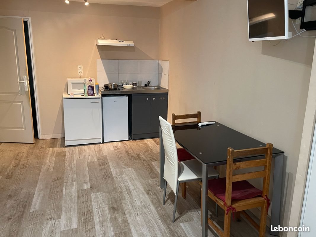 Appartement à louer, 26m², Langeac