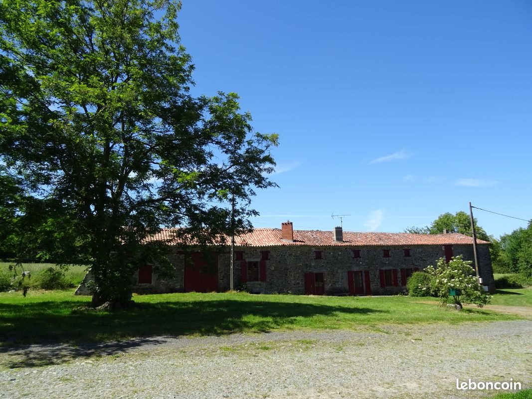 Maison à louer, 126m², Menomblet
