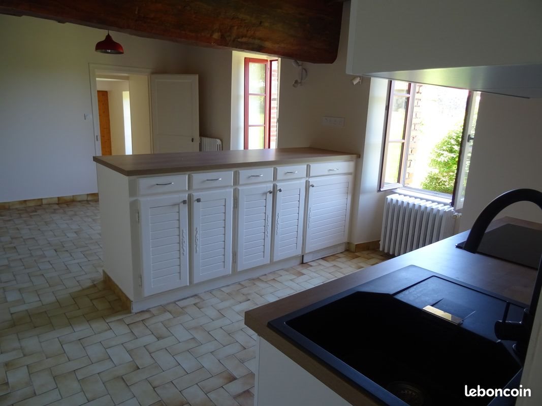 Maison à louer, 126m², Menomblet