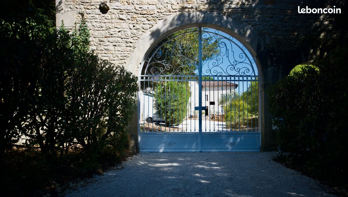 Maison à vendre, 641m², Lizant
