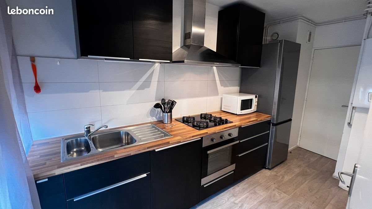 Appartement à louer, 57m², Talence