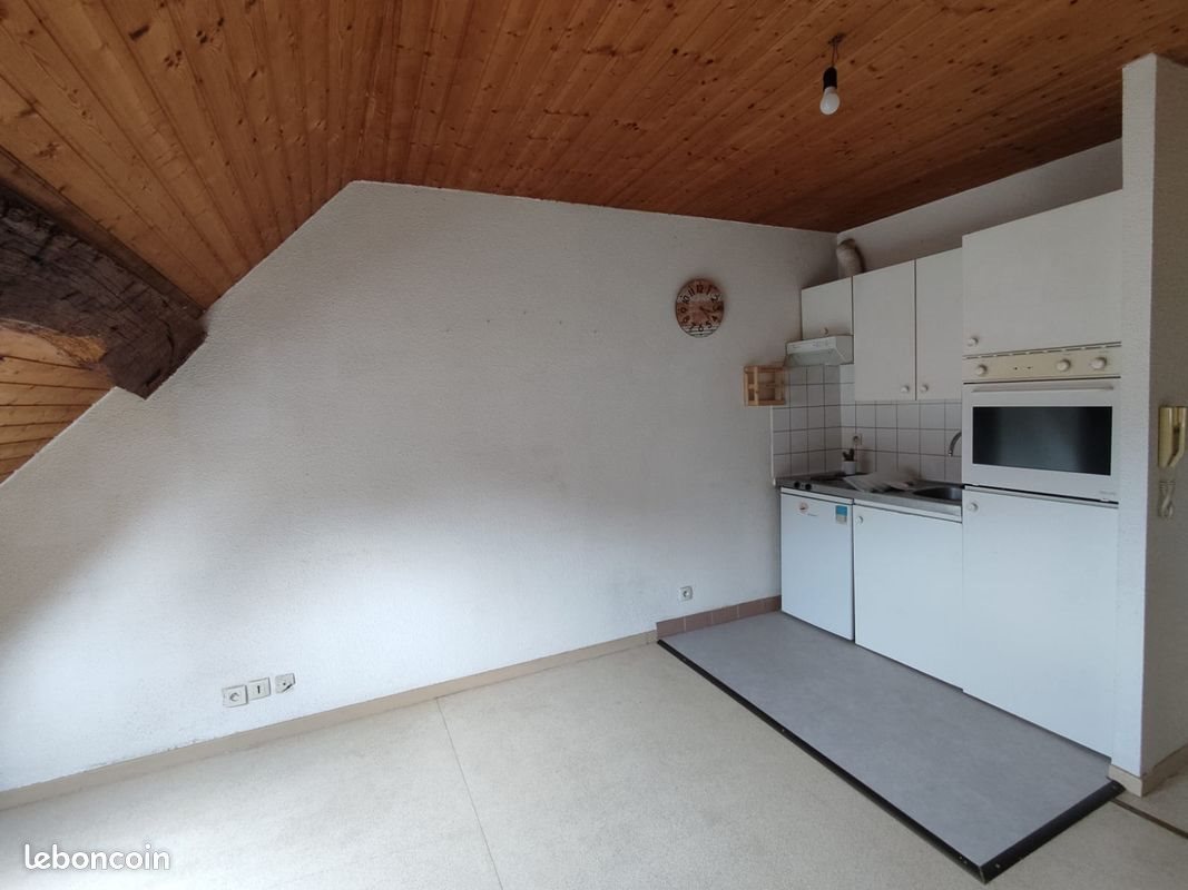 Appartement à louer, 35m², Dole