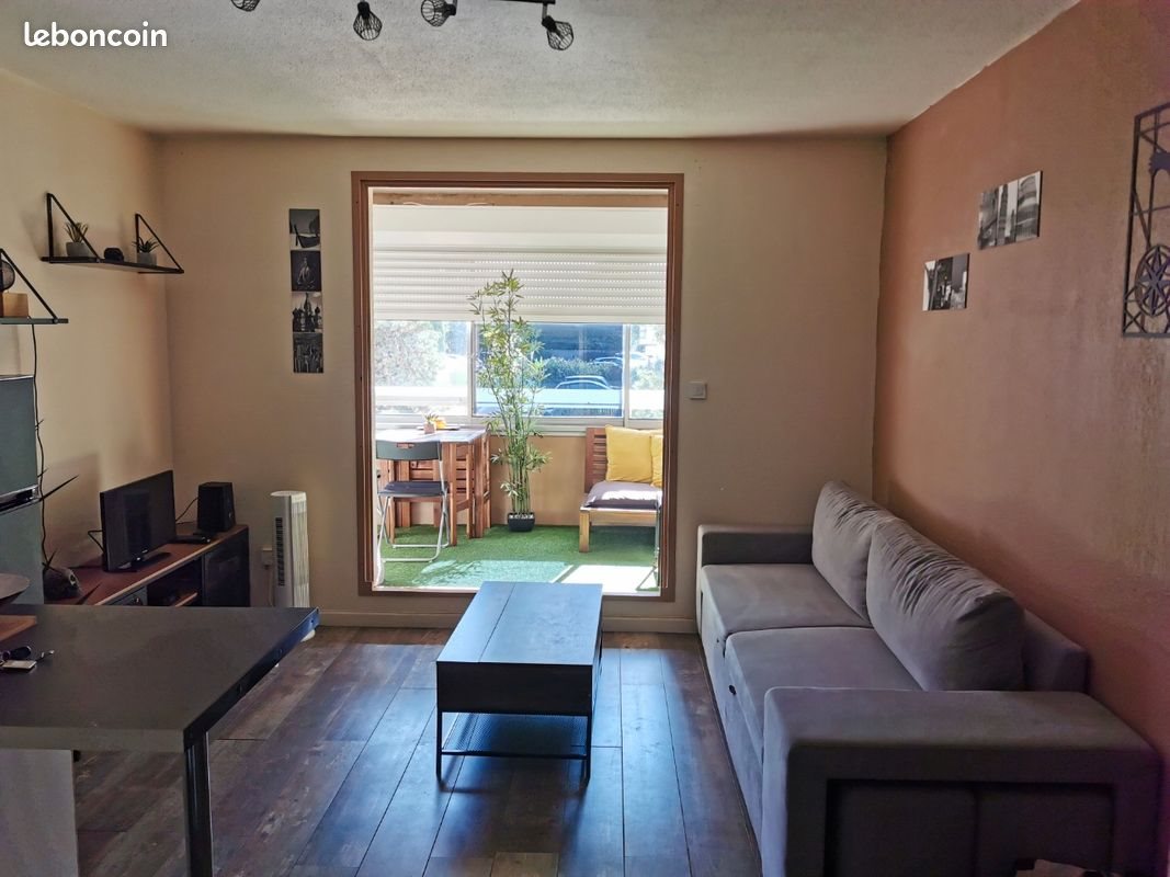 Appartement à louer, 28m², Sanary-sur-Mer