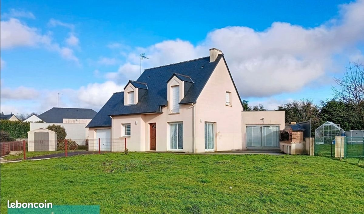 Maison à vendre, 130m², Plémet