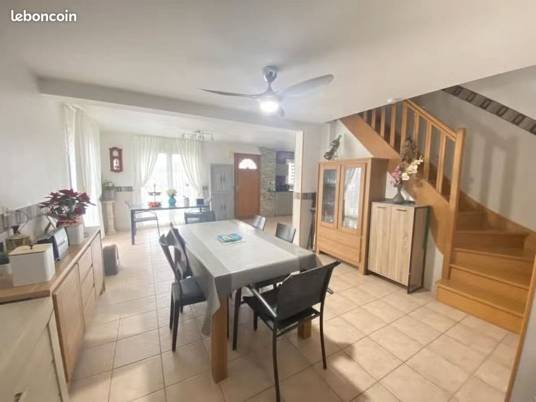 Maison à vendre, 130m², Plémet