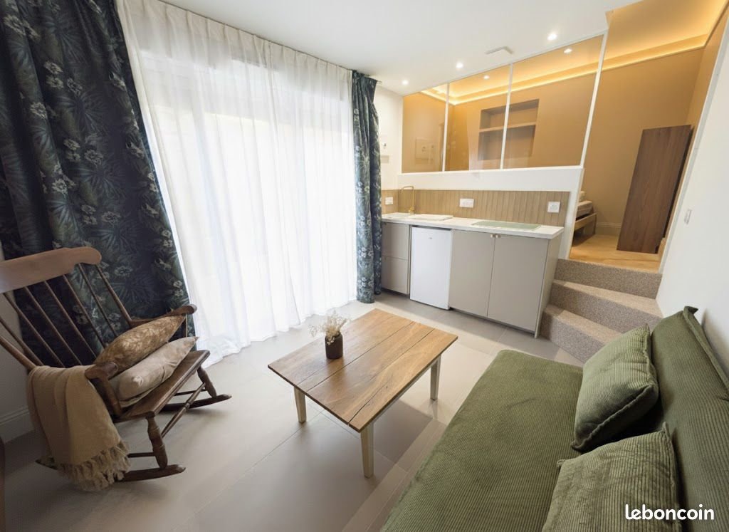 Appartement à louer, 21m², Saint-Geniès-des-Mourgues