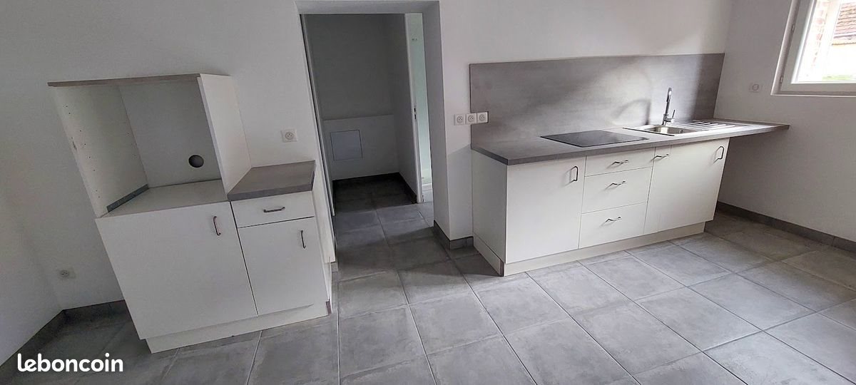 Maison à louer, 80m², Berchères-les-Pierres