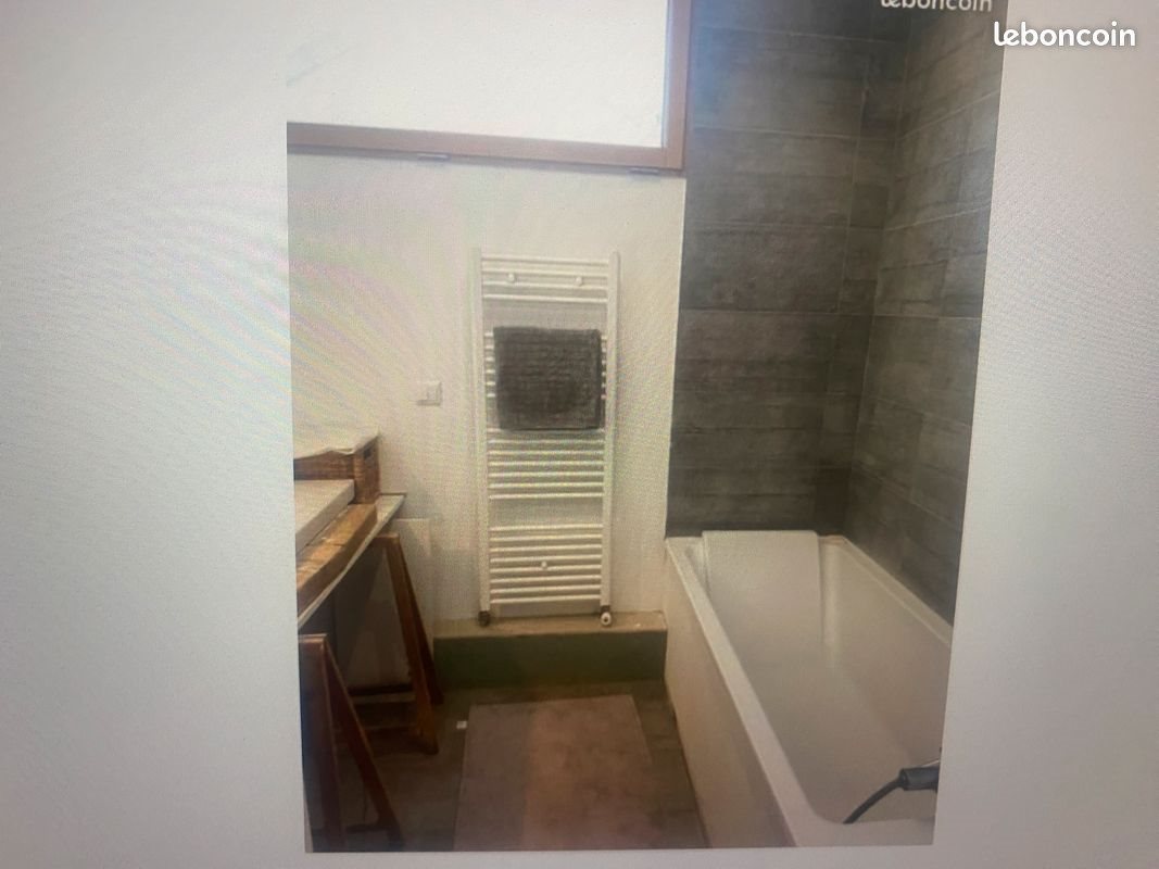 Appartement à louer, 25m², Saint-Cyr-l'Ecole