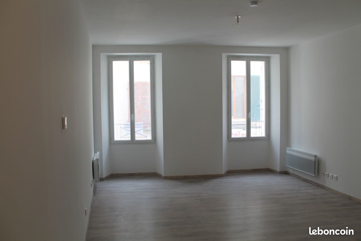 Appartement à louer, 32m², Le Val