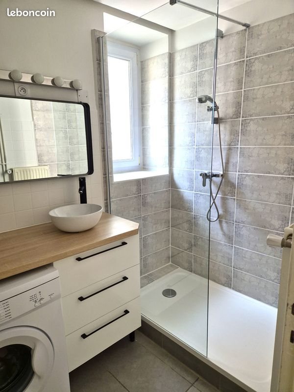 Appartement à louer, 30m², Millau