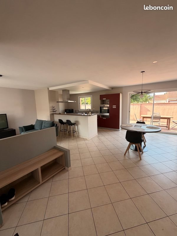 Maison à vendre, 110m², Bours