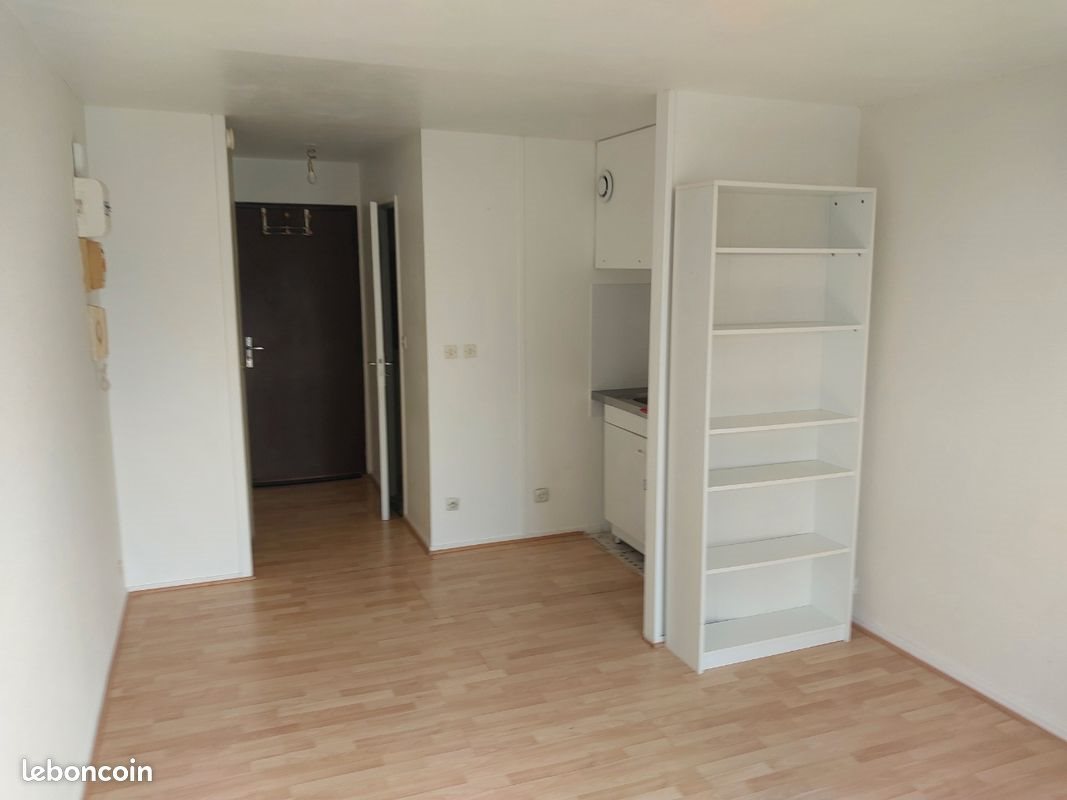 Appartement à louer, 23m², Mont-Saint-Aignan