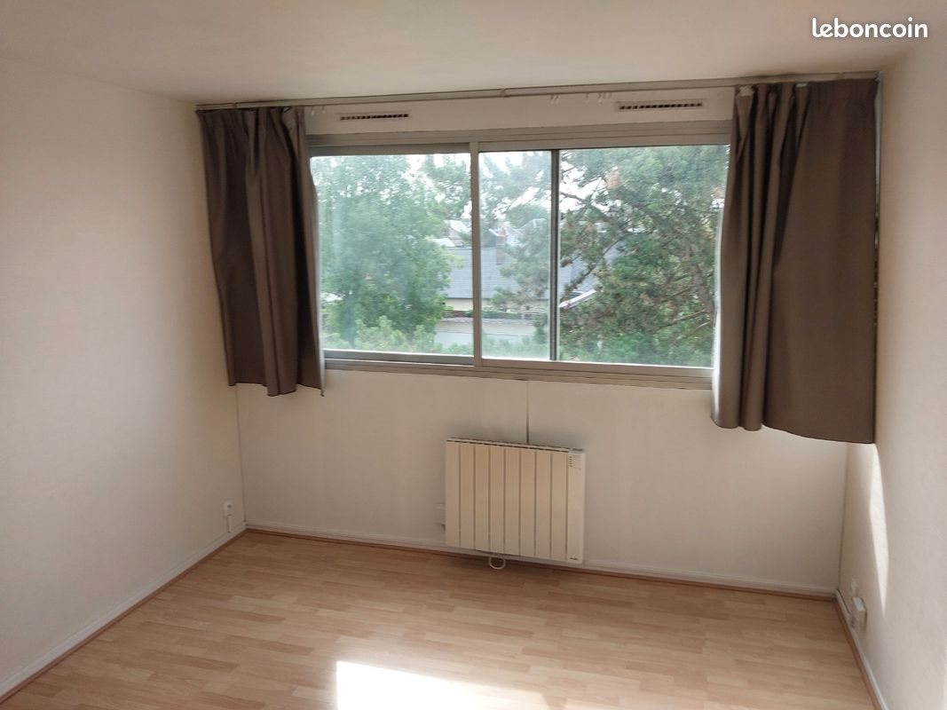 Appartement à louer, 23m², Mont-Saint-Aignan