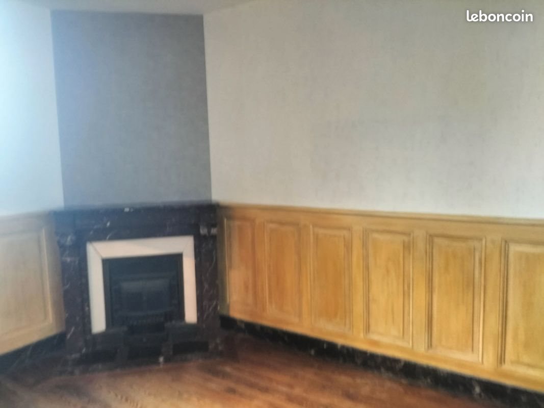 Appartement à louer, 85m², Fleurville