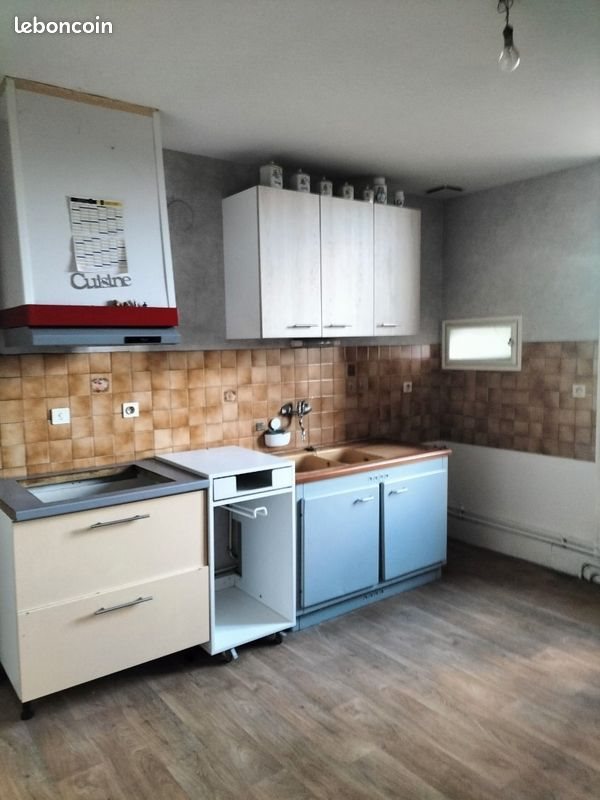 Appartement à louer, 85m², Fleurville