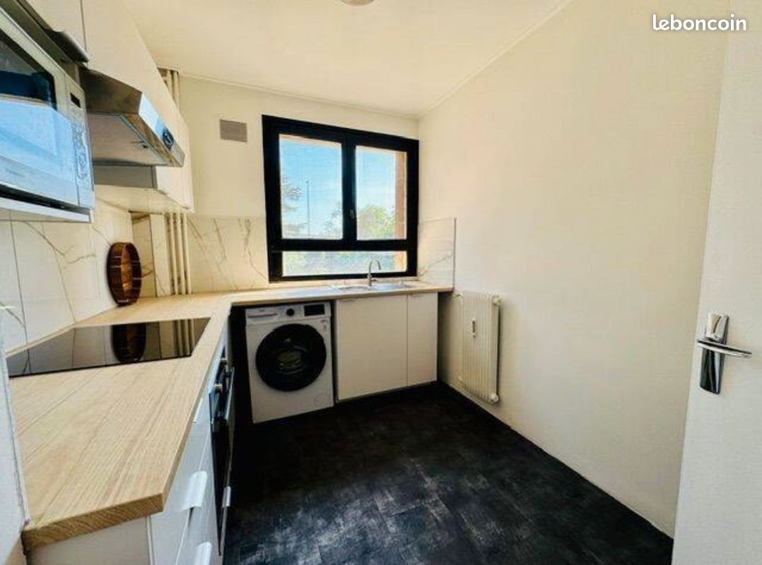 Appartement à louer, 47m², Saint-Maurice