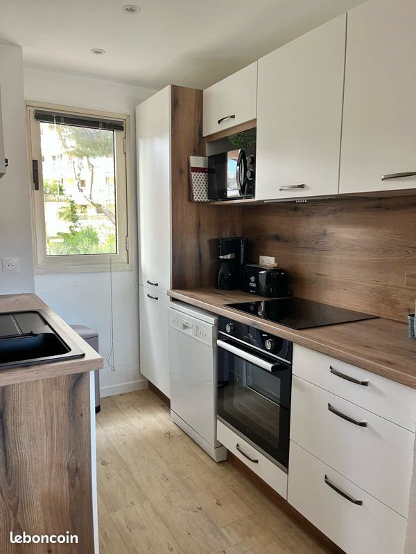 Appartement à louer, 41m², Vallauris