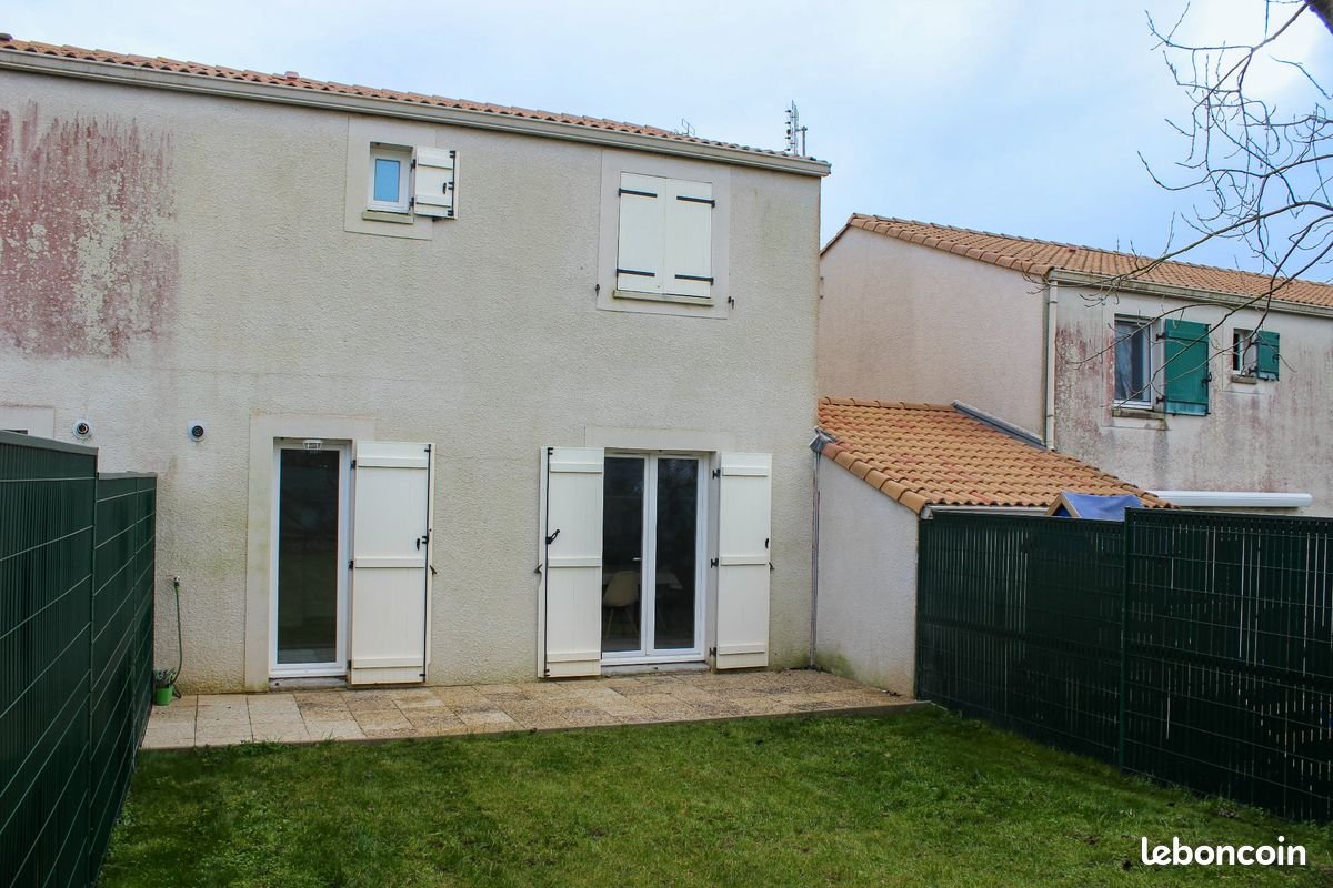 Maison à louer, 83m², Rochefort