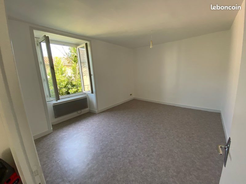 Appartement à louer, 37m², Civray